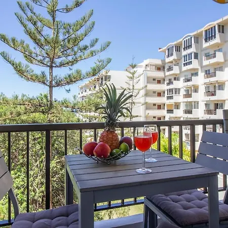Stylish Near The Sea Apartment