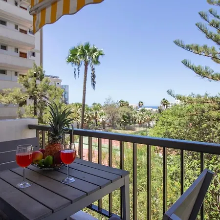 Apartment Stylish Near The Sea *